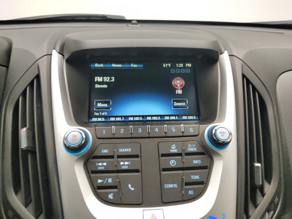 Used 2017 Chevrolet Equinox LS FWD image 25