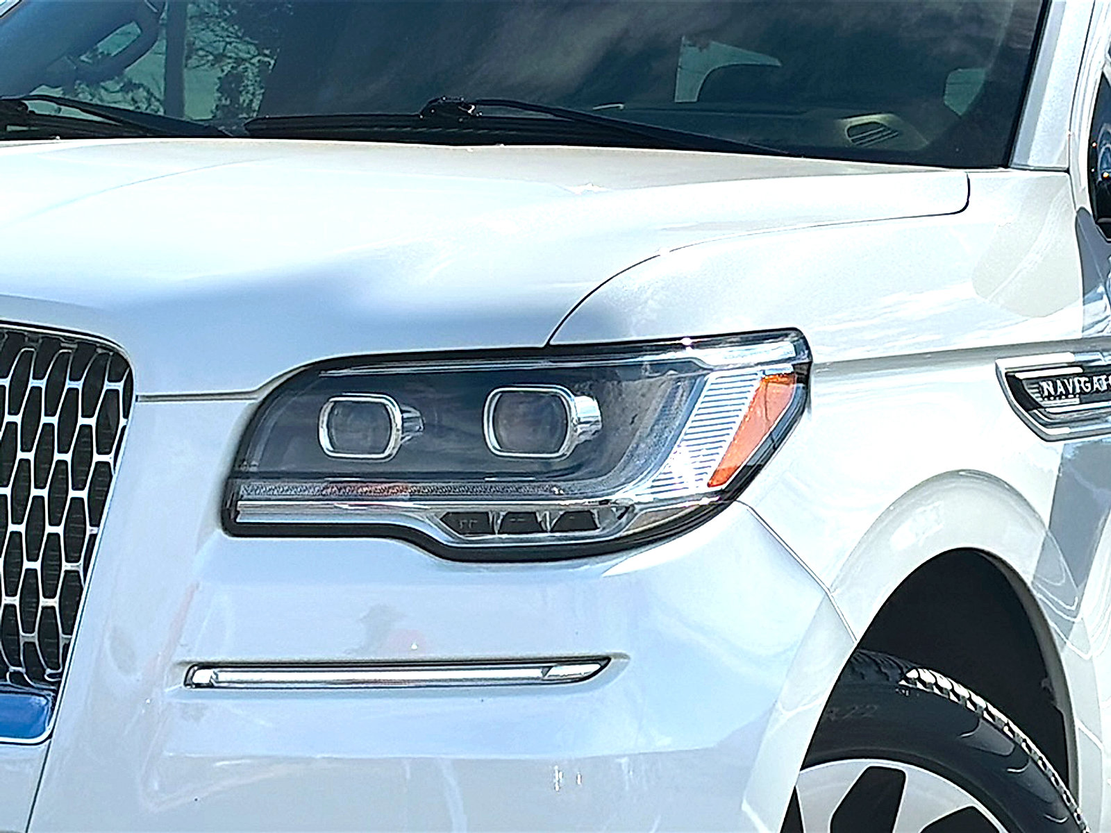 Used 2022 Lincoln Navigator Reserve RWD image 4