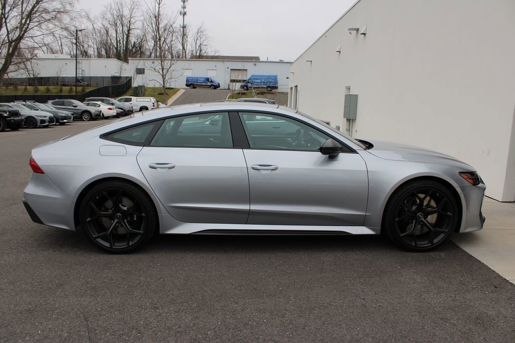 New 2025 Audi RS 7 performance Sportback image 9