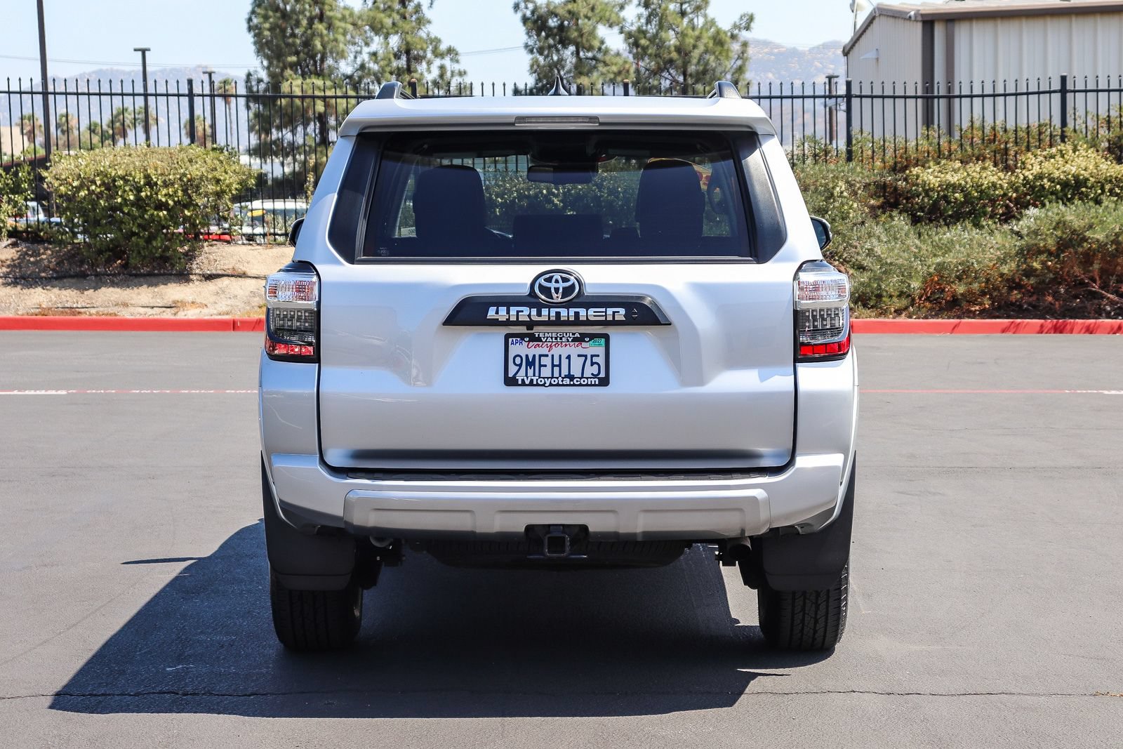 Certified 2023 Toyota 4Runner TRD Off-Road Premium AWD/4WD image 6