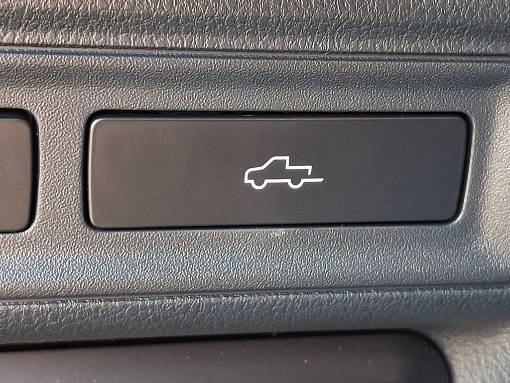 Used 2023 Ford F150 Raptor w/ Equipment Group 802A Raptor R AWD/4WD image 25