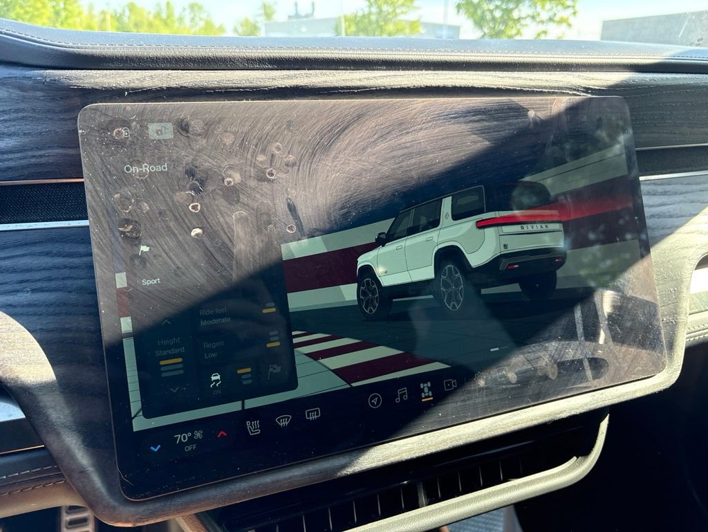 Used 2022 Rivian R1S Launch Edition AWD/4WD image 19