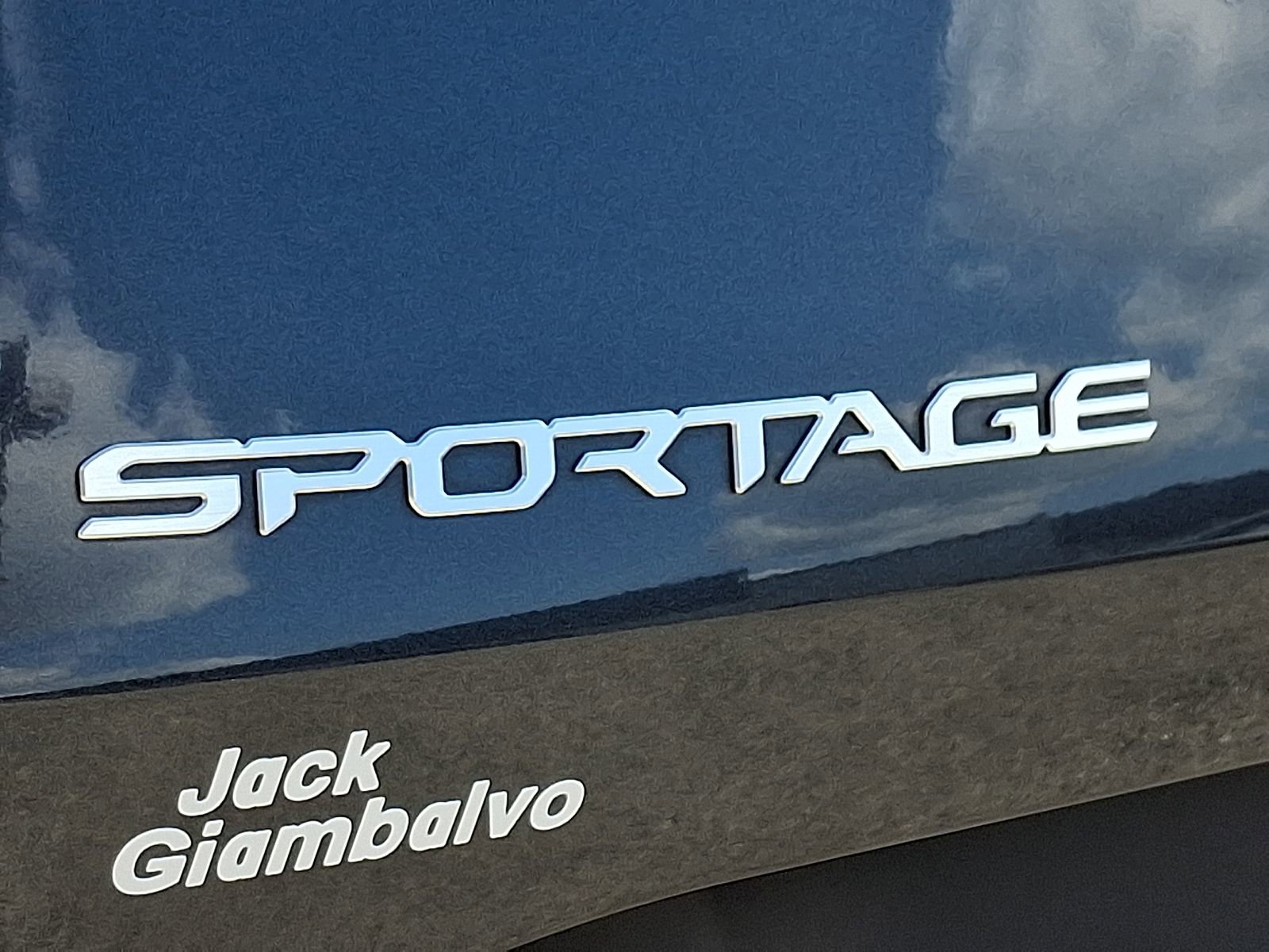 Used 2023 Kia Sportage EX AWD/4WD image 30