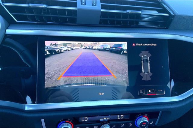 Certified 2025 Audi Q3 2.0T Premium w/ Convenience Package image 24