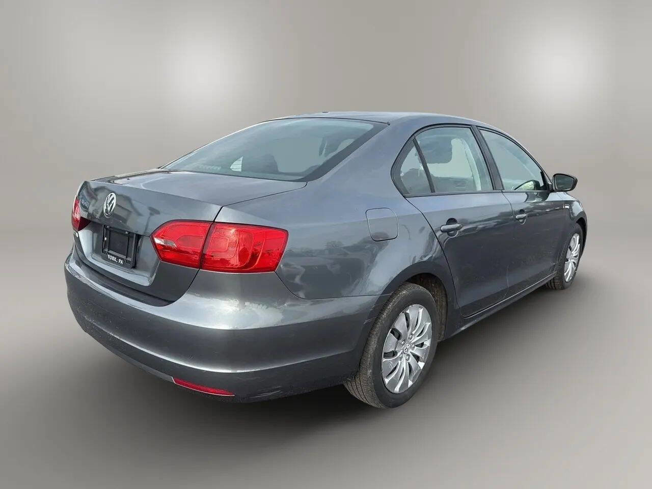 Used 2011 Volkswagen Jetta S FWD image 7