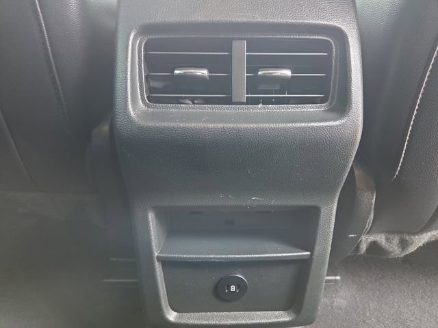 Used 2023 Ford Edge SEL image 35