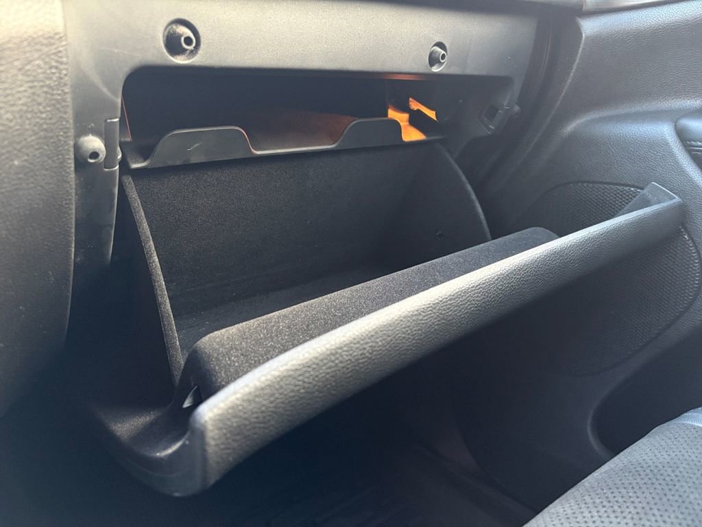 Used 2021 Jeep Grand Cherokee Laredo X image 8