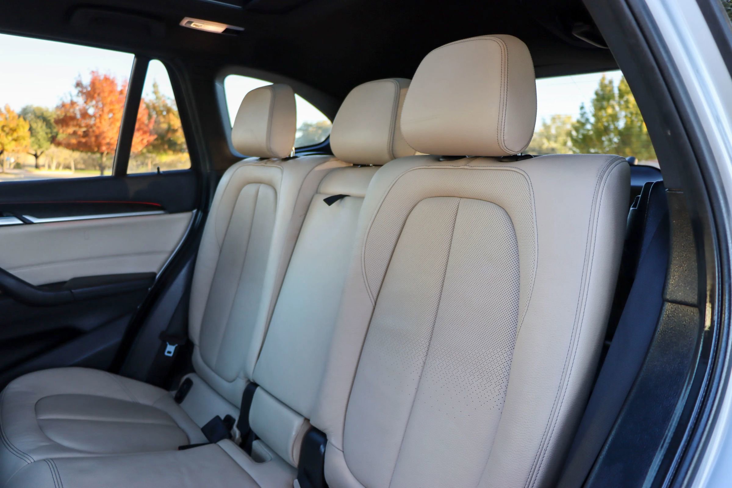 Used 2017 BMW X1 xDrive28i image 17