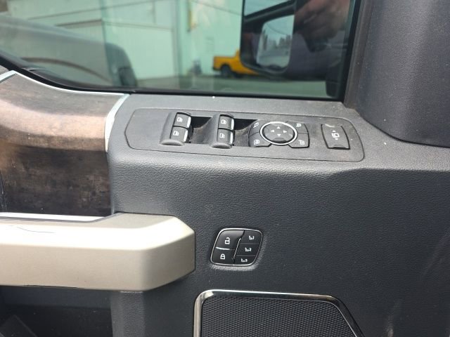 Used 2022 Ford F350 Lariat w/ Lariat Ultimate Package image 17