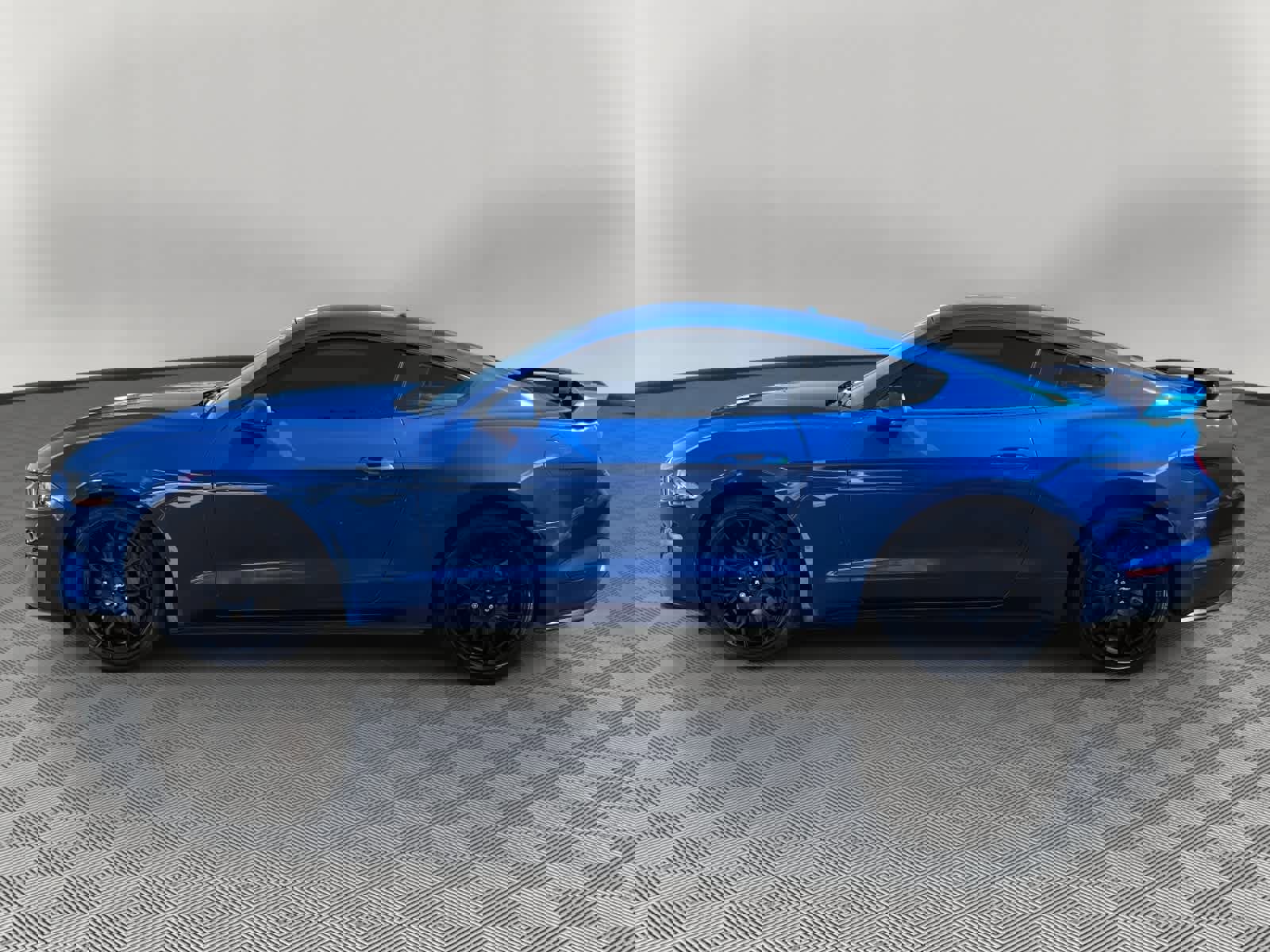 Used 2018 Ford Mustang Premium w/ Ecoboost Performance Package RWD image 15