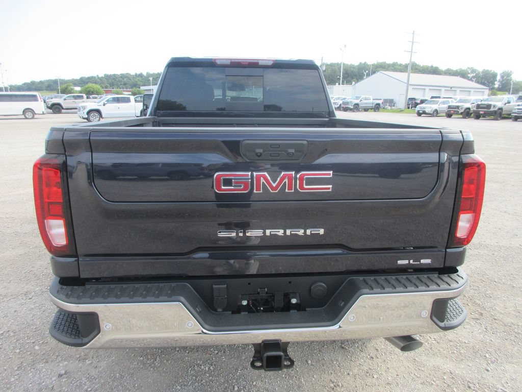New 2026 GMC Sierra 2500 SLE w/ SLE Value Package; AWD/4WD image 6