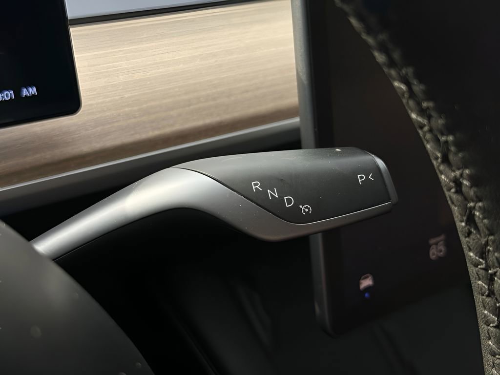 Used 2024 Tesla Model Y Long Range RWD image 19