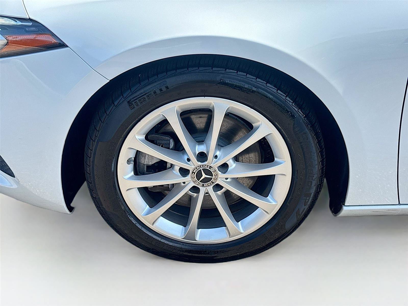 Used 2020 Mercedes-Benz A 220 image 31
