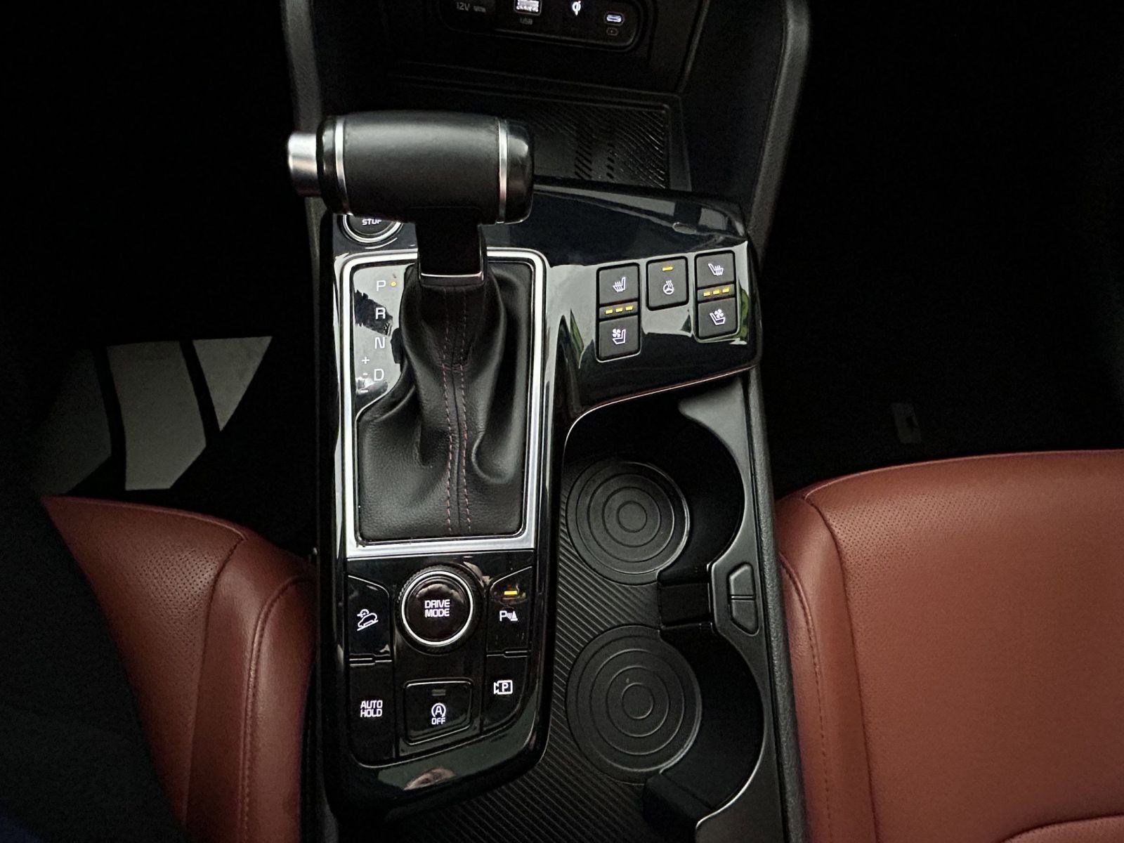 Used 2024 Kia Sportage SX image 28