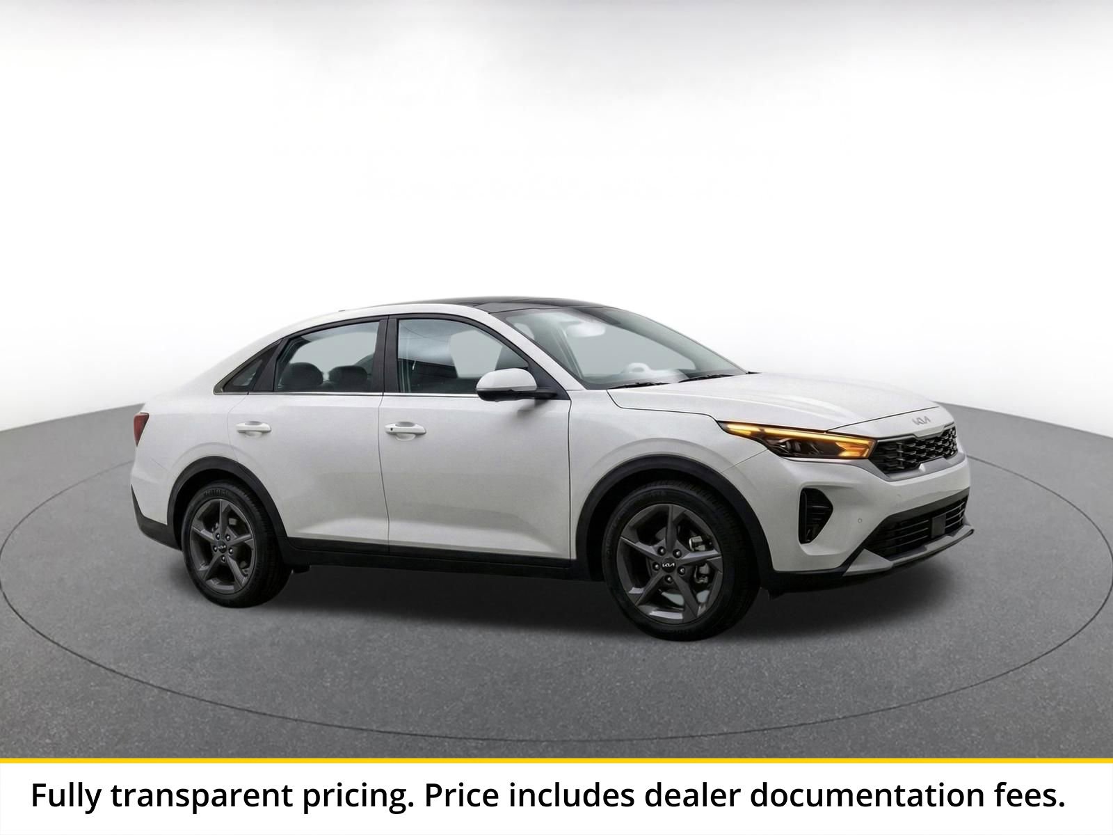 Used 2025 Kia K4 FWD image 1