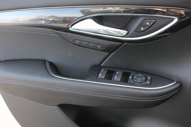 New 2025 Buick Envision Preferred image 17