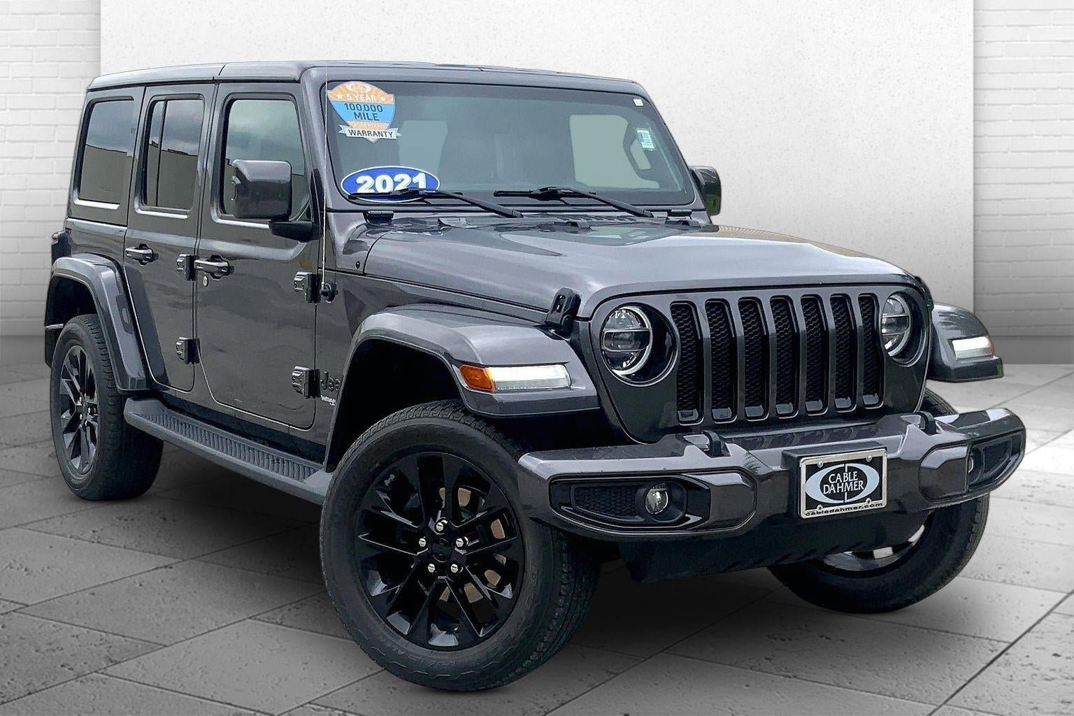 Used 2021 Jeep Wrangler Unlimited Sahara AWD/4WD image 1