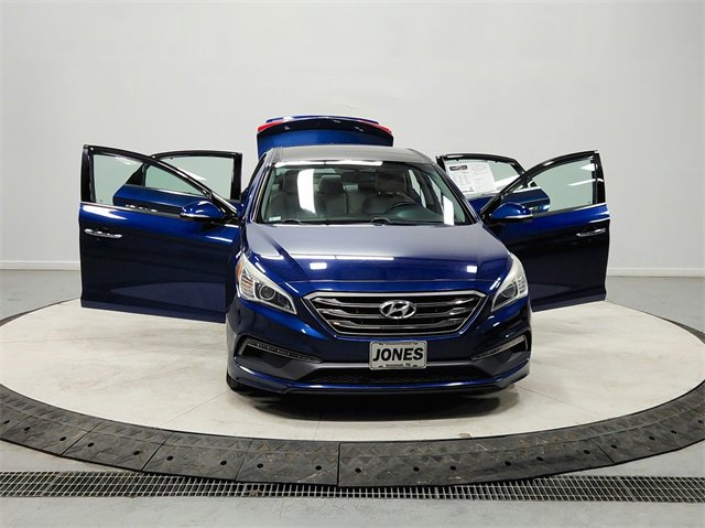 Used 2016 Hyundai Sonata Limited w/ Option Group 04 image 10