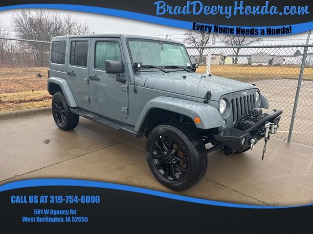 Used 2015 Jeep Wrangler Unlimited Sahara w/ Connectivity Group image 1