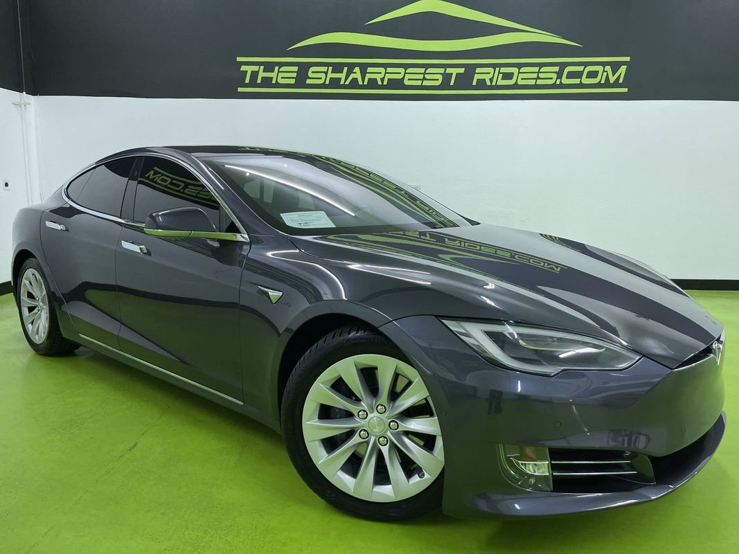 Used 2017 Tesla Model S 90D image 1