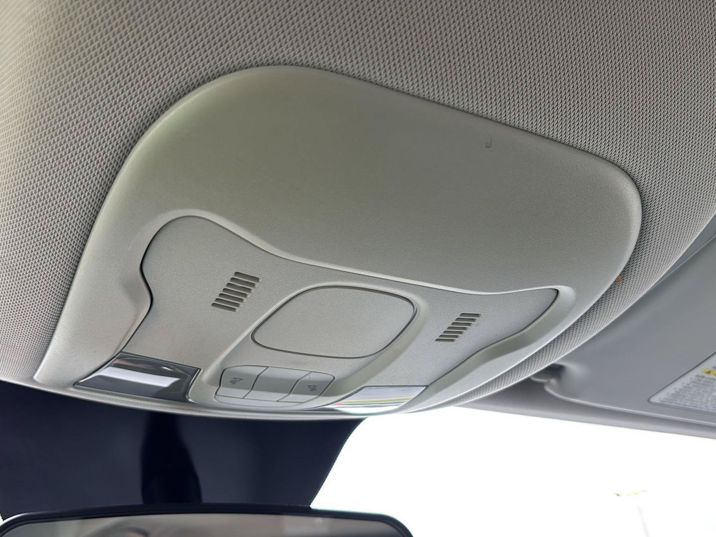 Used 2019 Jeep Renegade Sport FWD image 23
