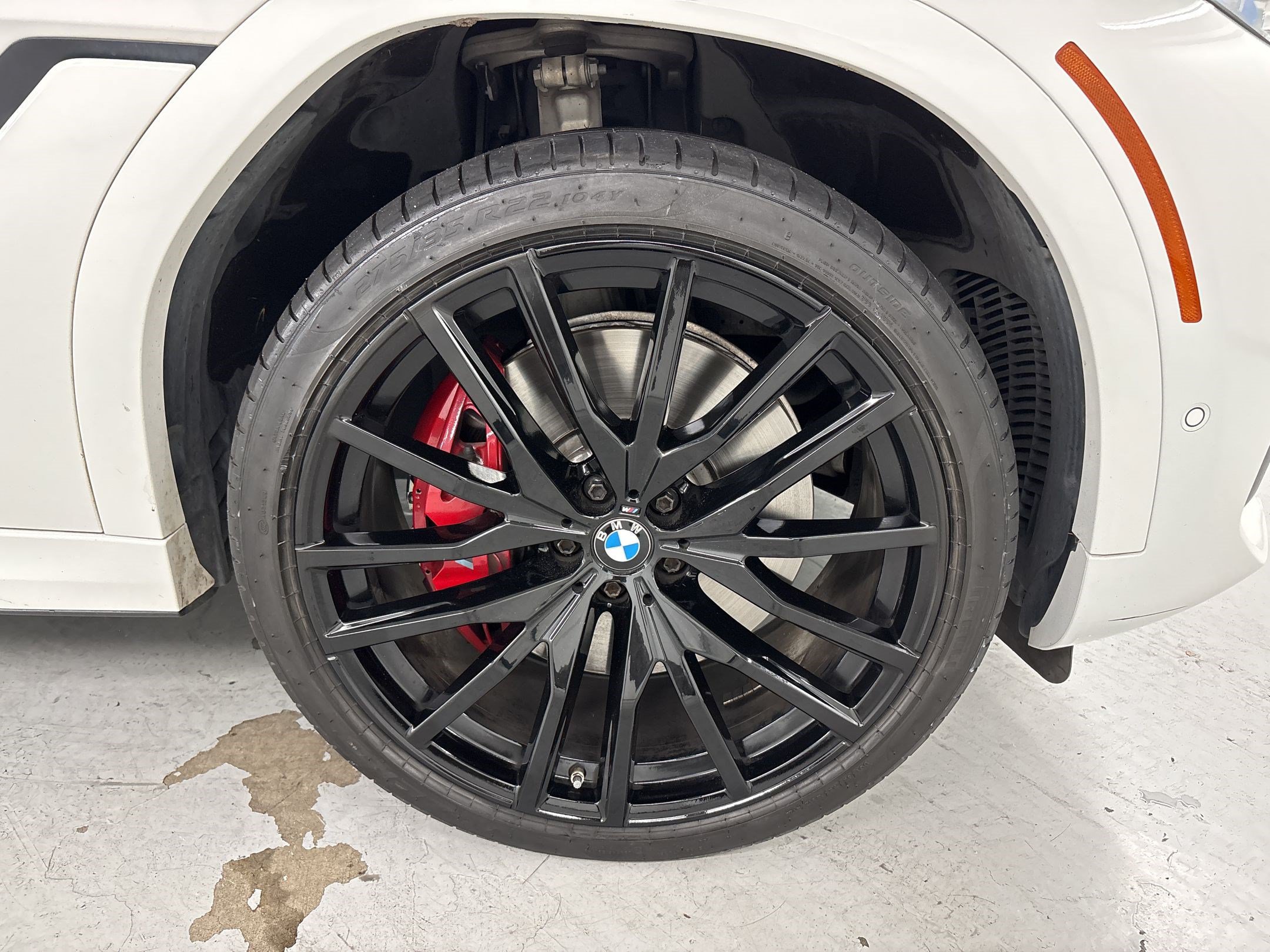 Used 2022 BMW X6 M50i w/ Executive Package AWD/4WD image 12