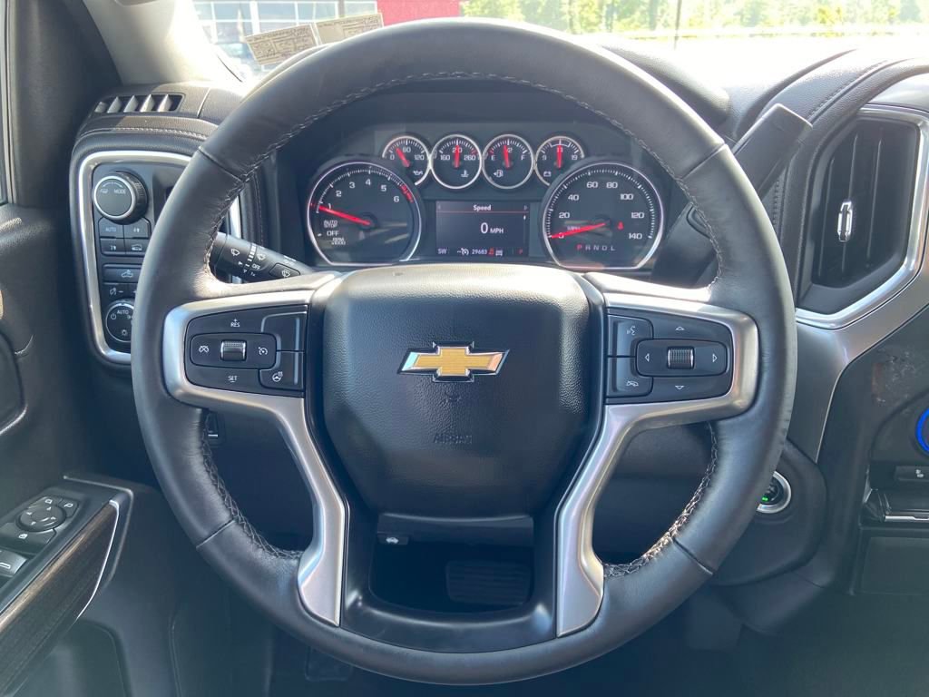 Used 2022 Chevrolet Silverado 1500 LT image 22