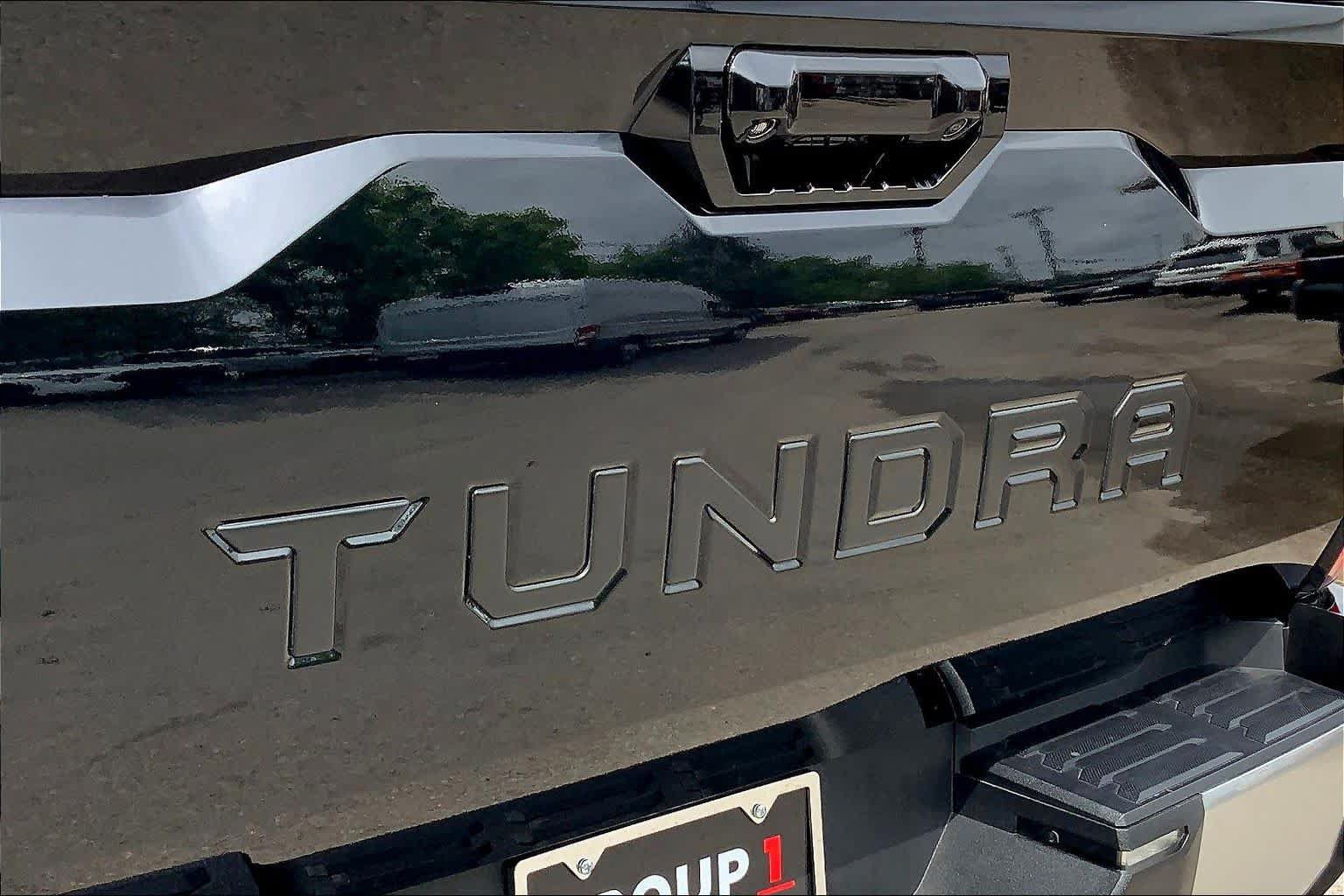 Used 2023 Toyota Tundra Limited w/ Power Package RWD image 31