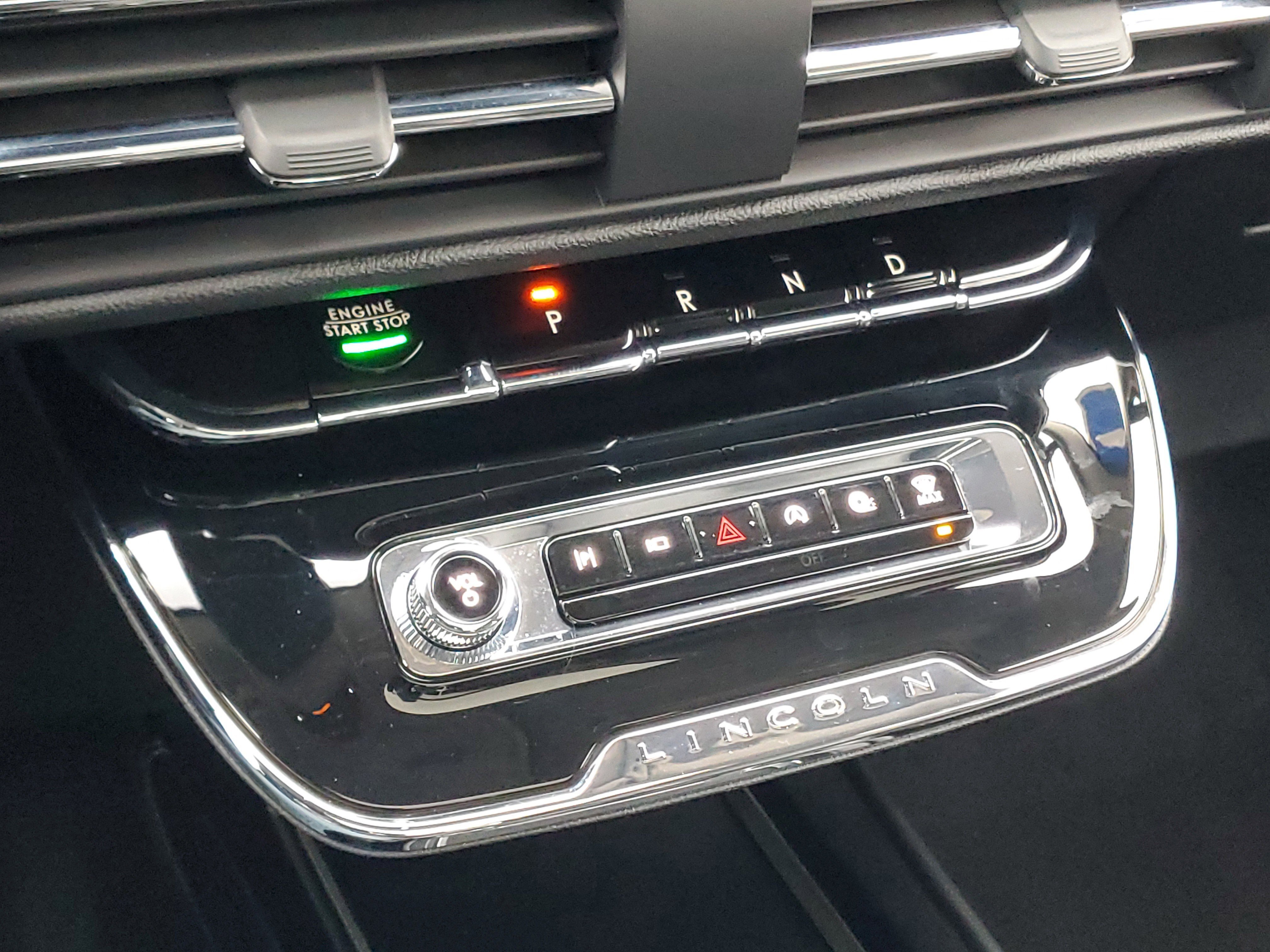 Certified 2023 Lincoln Corsair Reserve w/ Equipment Group 202A image 18