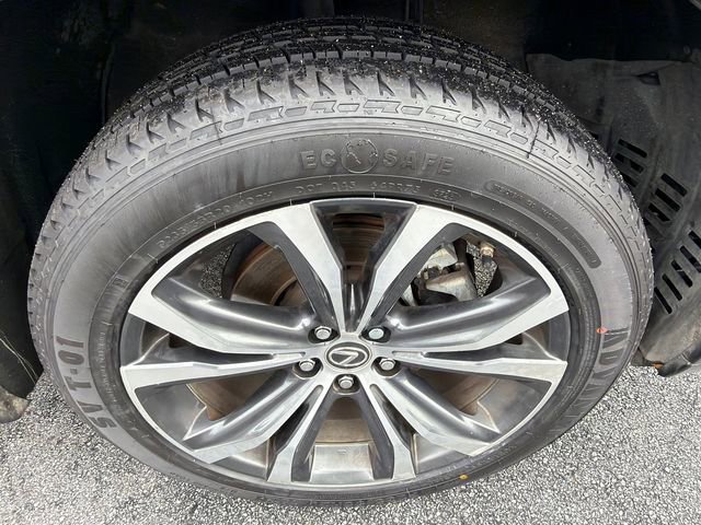 Used 2018 Lexus RX 350L FWD w/ Premium Package image 12