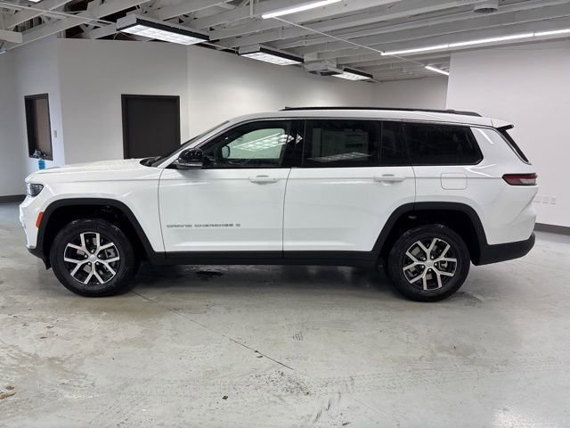 New 2025 Jeep Grand Cherokee L Limited w/ Trailer Tow Package image 5