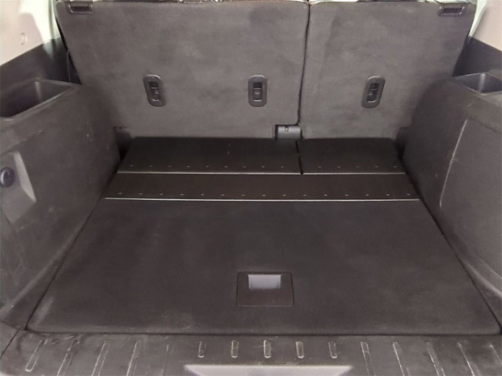 Used 2017 GMC Terrain SLT w/ Open Road Package image 25