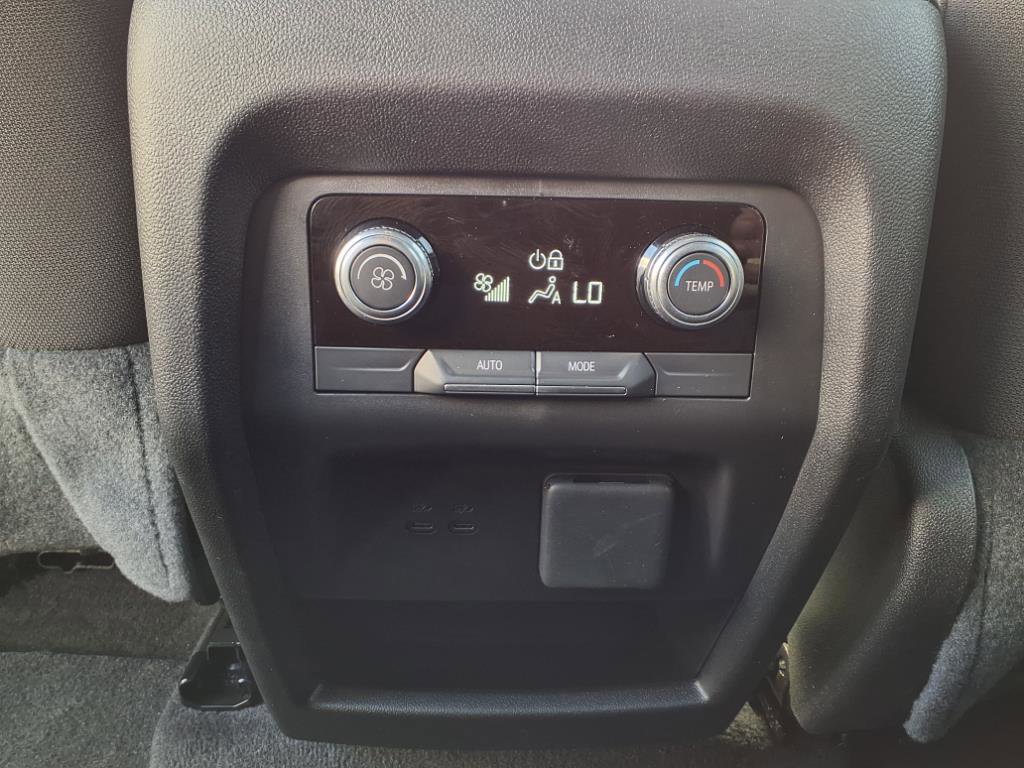 Used 2025 GMC Acadia Elevation image 19