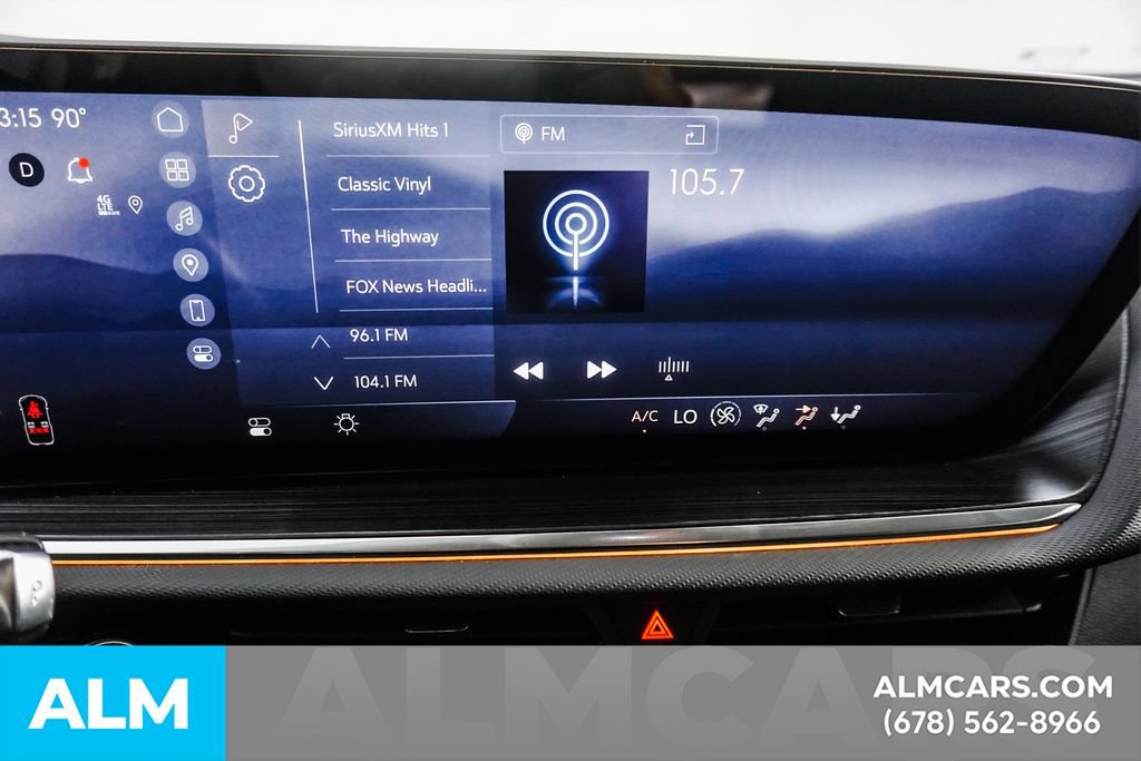 Used 2024 Buick Envision Preferred AWD/4WD image 39