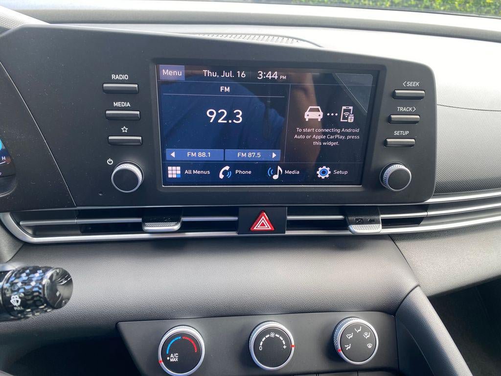 New 2026 Hyundai Elantra SE FWD image 33