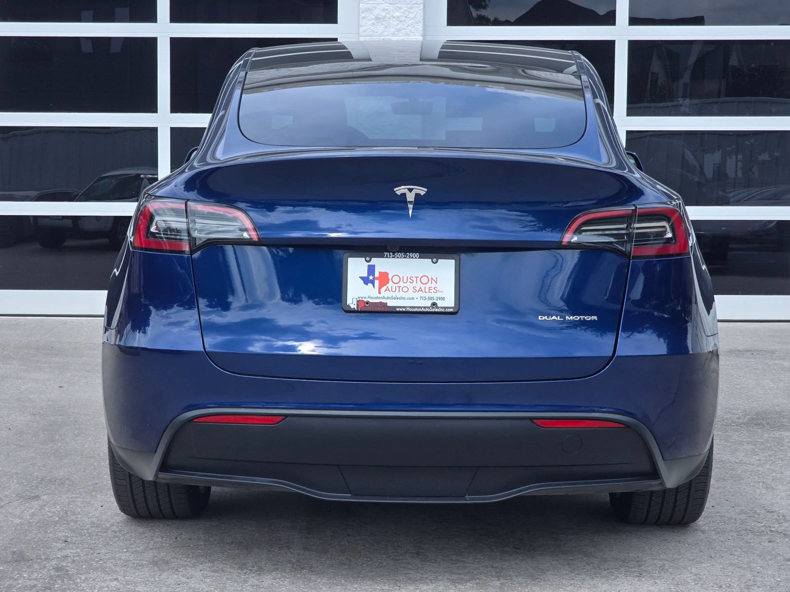 Used 2023 Tesla Model Y Long Range AWD/4WD image 6