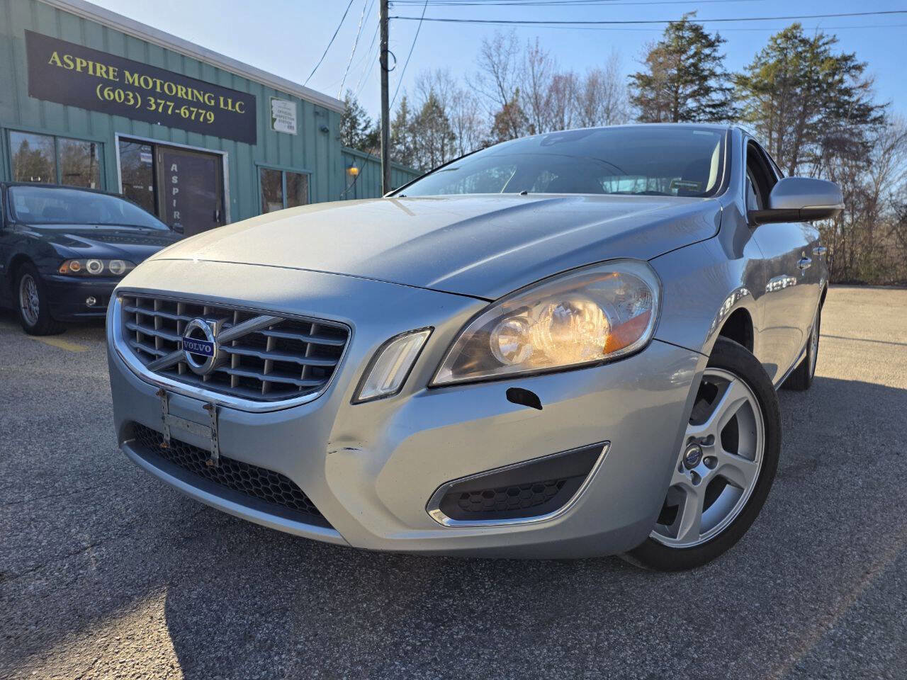 Used 2013 Volvo S60 T5 AWD/4WD image 2