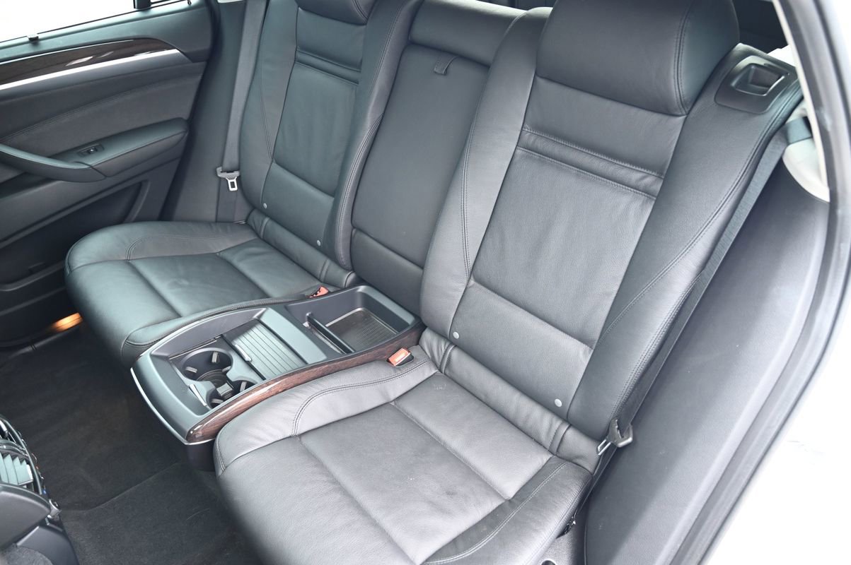 Used 2013 BMW X6 xDrive50i image 41