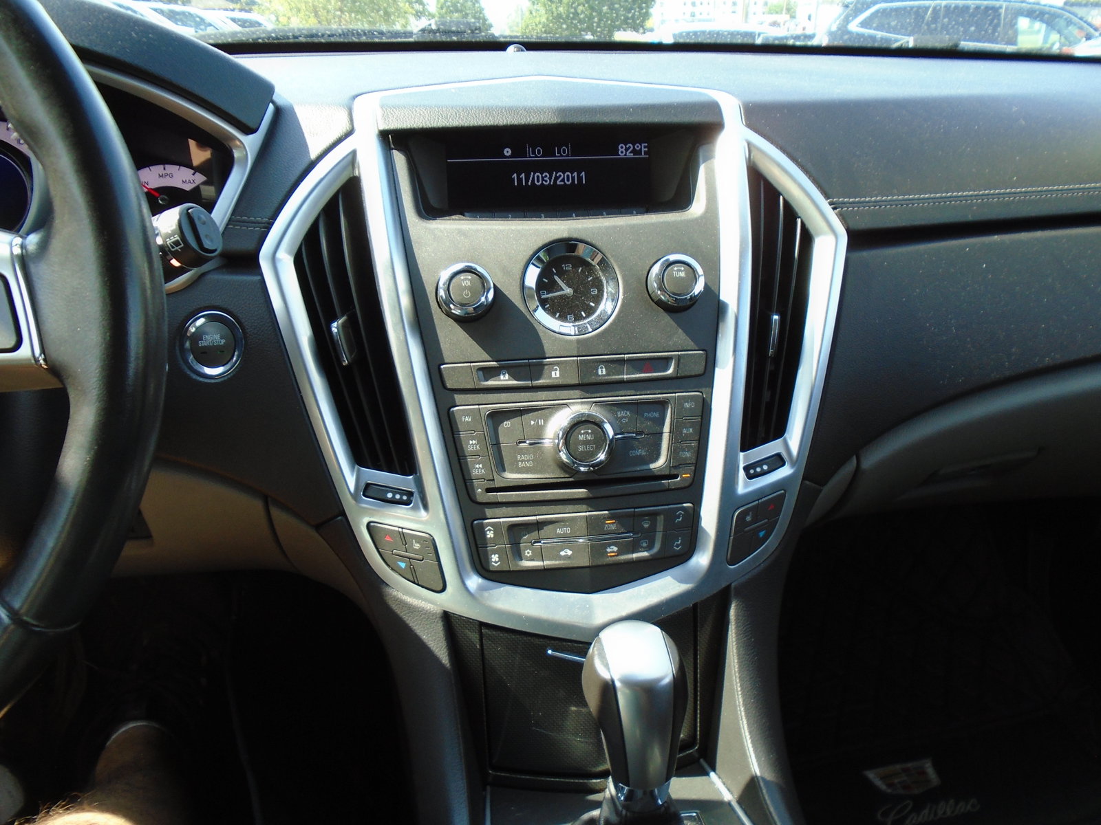 Used 2011 Cadillac SRX 2WD image 17