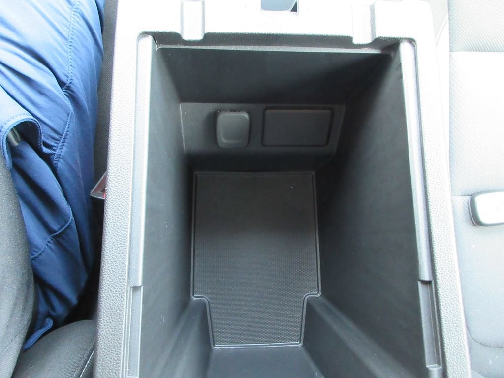 Used 2024 Chevrolet Blazer LT w/ Convenience Package FWD image 27