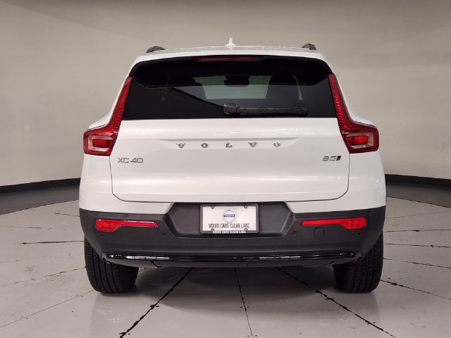 Certified 2026 Volvo XC40 B5 Plus w/ Protection Package Premier AWD/4WD image 10