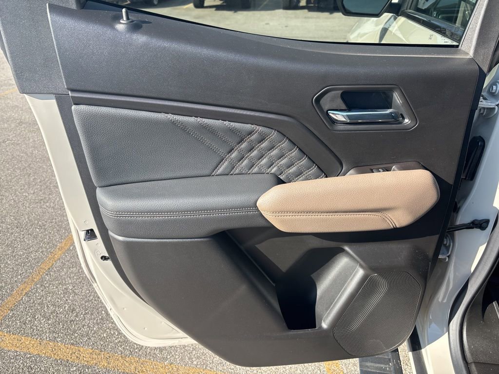 Used 2026 GMC Canyon Denali image 14