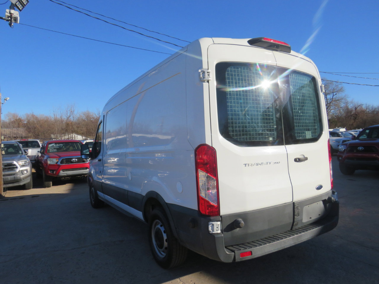 Used 2018 Ford Transit 350 148 Medium Roof image 7