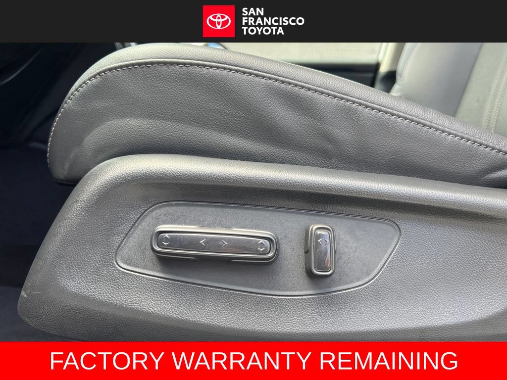 Used 2025 Honda HR-V EX-L image 11