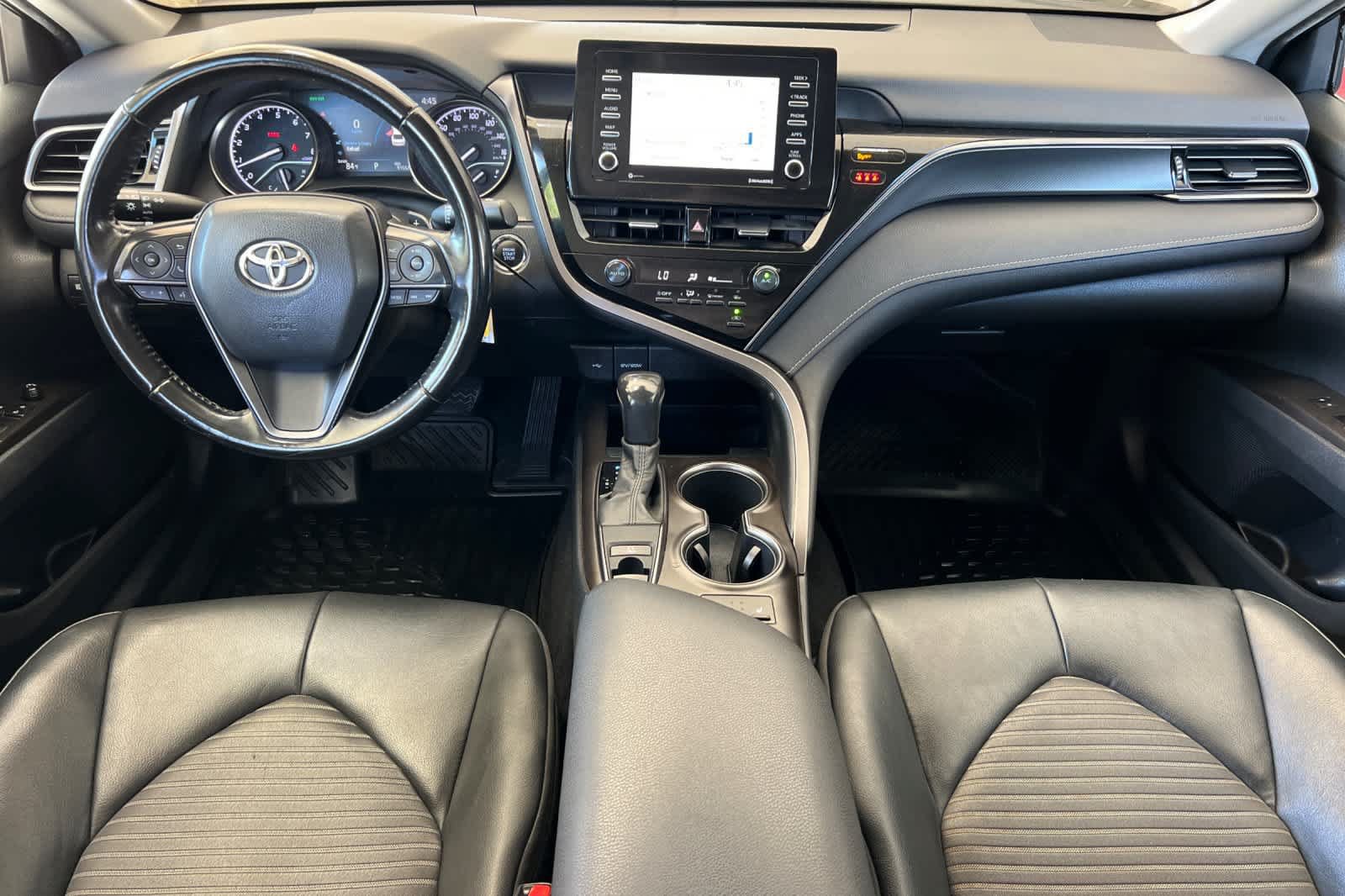 Used 2021 Toyota Camry SE w/ Cold Weather Package AWD/4WD image 3