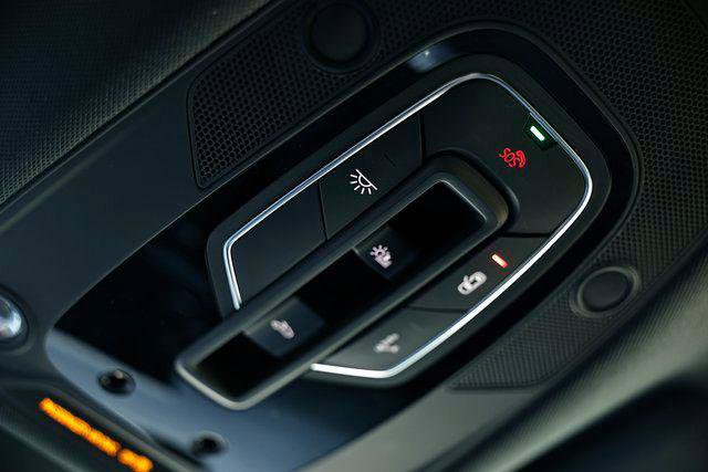 Certified 2024 Audi SQ5 Premium image 40