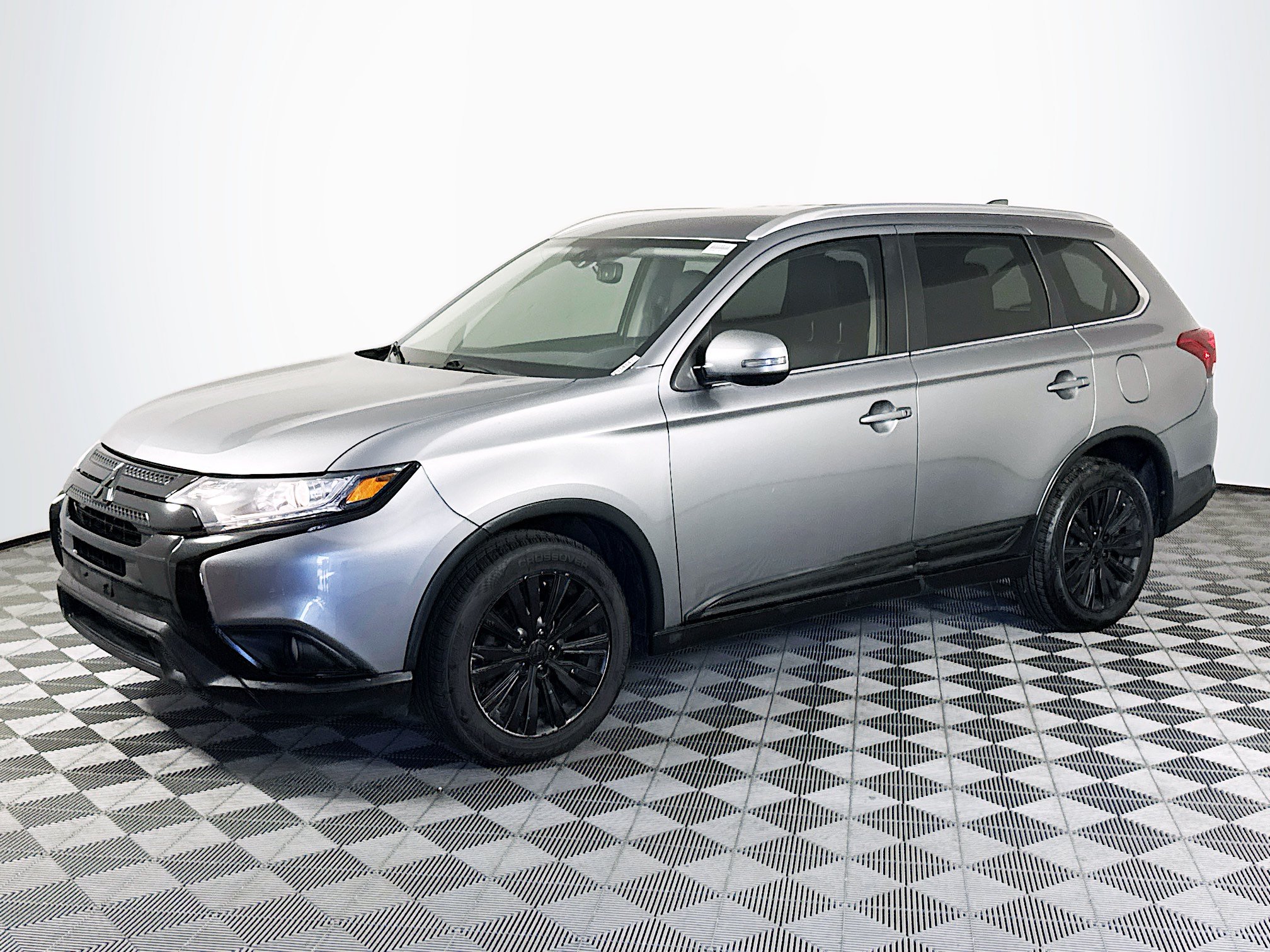 Used 2019 Mitsubishi Outlander SEL AWD/4WD image 4
