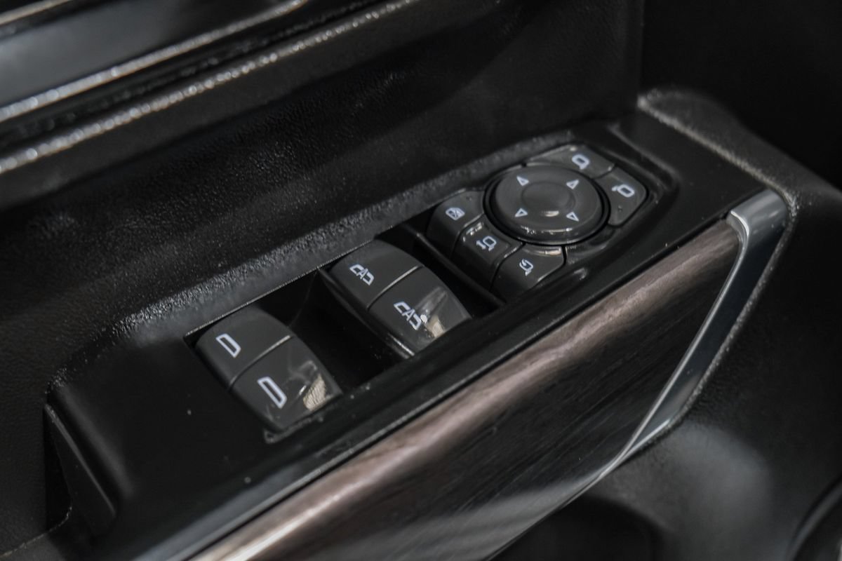 Used 2022 Chevrolet Silverado 2500 LTZ w/ LTZ Convenience Package AWD/4WD image 41