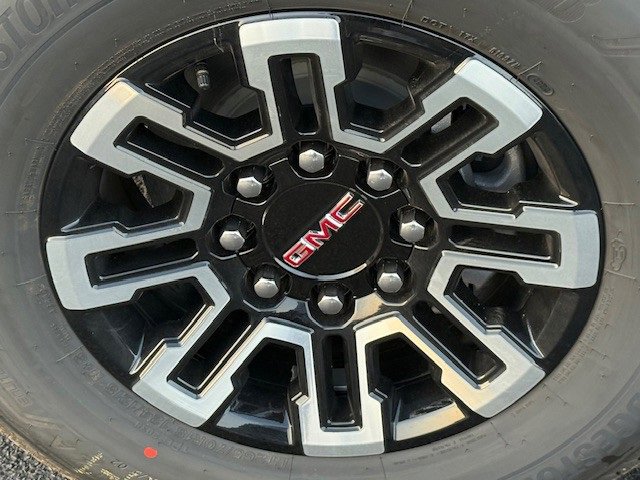 New 2026 GMC Sierra EV Elevation image 12