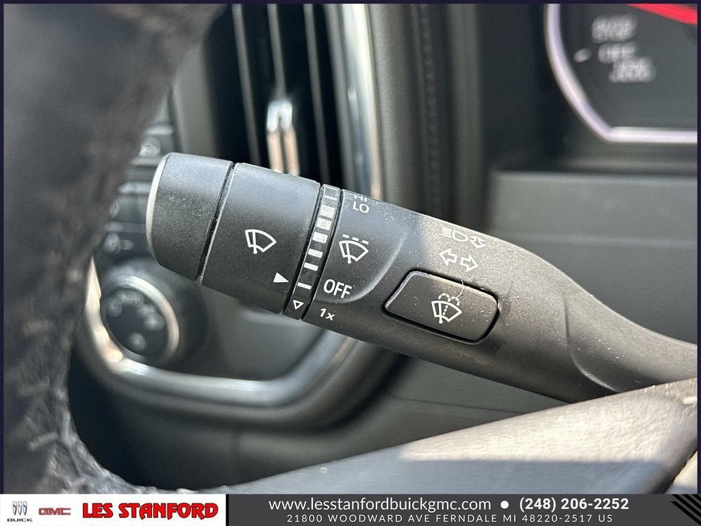 Certified 2021 Chevrolet Silverado 1500 RST AWD/4WD image 25